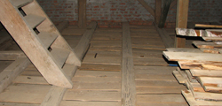 Strop drewniany - Izolacja stropu drewnianego