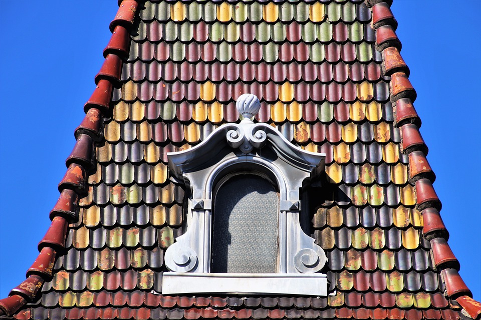 barwna dekoracja dachu