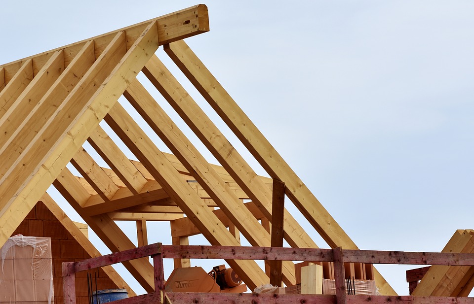 budowa dachowa konstrukcji drewnianej
