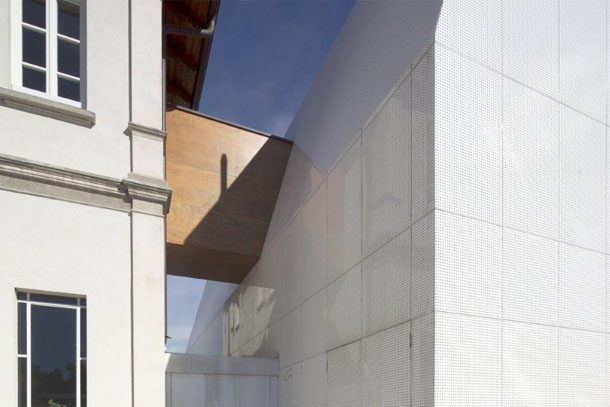 Druga skóra z blachy Druga skóra z blachy perforowanej