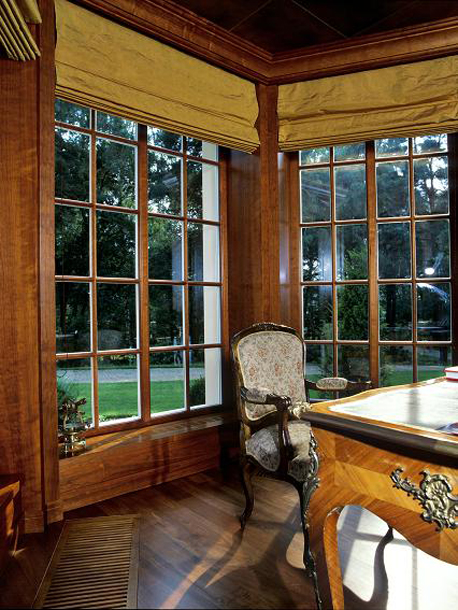 Jak urządzić klasyczny gabinet? fot.: Wirchomski