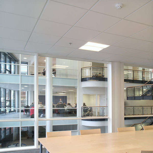 Certyfikacja LEED: jakie wymogi powinny spełniać produkty budowlane?