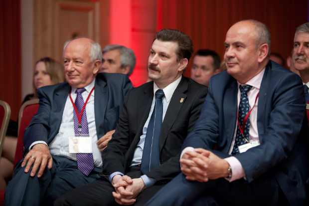 I Międzynarodowa Konferencja ETICS. Na zdjęciu: Marek Kaproń, Jacek Szer, Jacek Michalak I Międzynarodowa Konferencja ETICS. Na zdjęciu: Marek Kaproń, Jacek Szer, Jacek Michalak