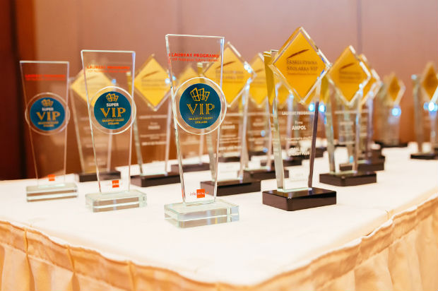  Przyznano nagrody dla Ekskluzywna Stolarka VIP i Rekomendowane Salony Stolarki VIP